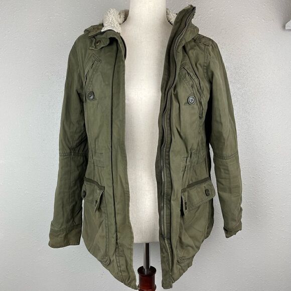 American Eagle Outfitters Green Khaki Cargo Jacket Size S EUC - Picture 1 of 9